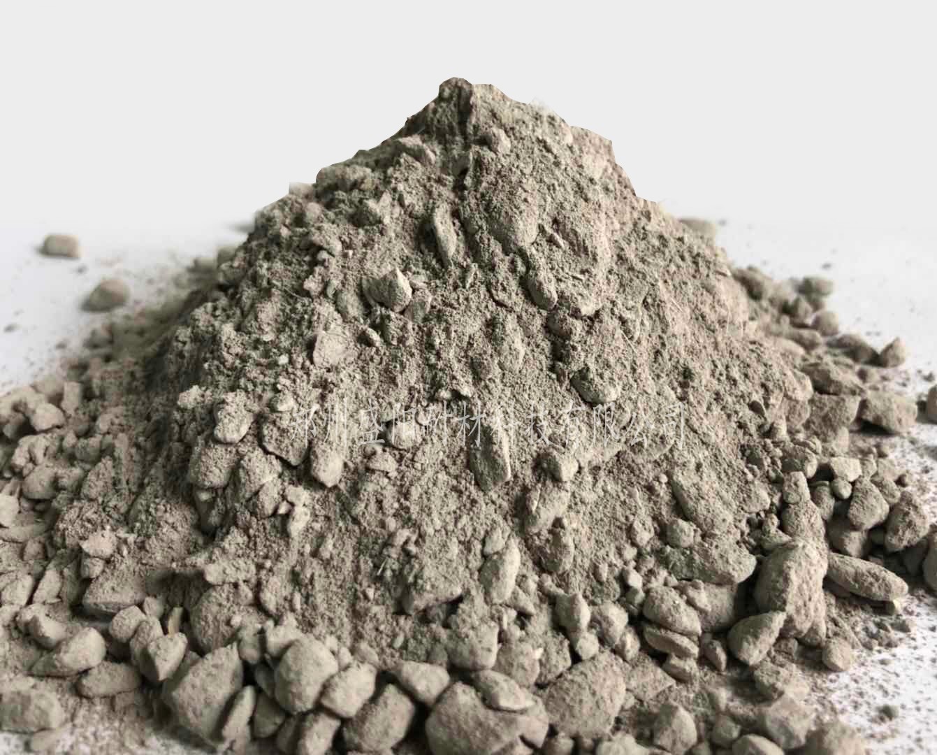 低水泥澆注料性能受影響的原因有哪些？